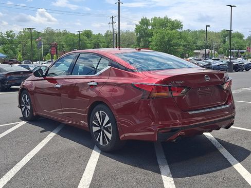Used 2020 Nissan Altima 2.5 SV FWD image 4