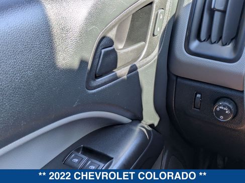 Used 2022 Chevrolet Colorado W/T w/ WT Convenience Package RWD image 19