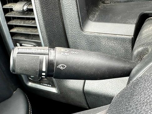 Used 2018 RAM 1500 Limited image 34