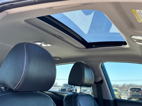 Used 2017 Hyundai Ioniq Limited image 15