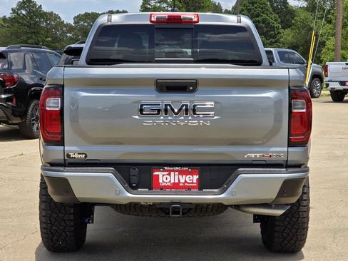 New 2026 GMC Canyon AT4X w/ LPO, Black Badging Package AWD/4WD image 4