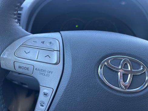 Used 2009 Toyota Camry Hybrid image 12