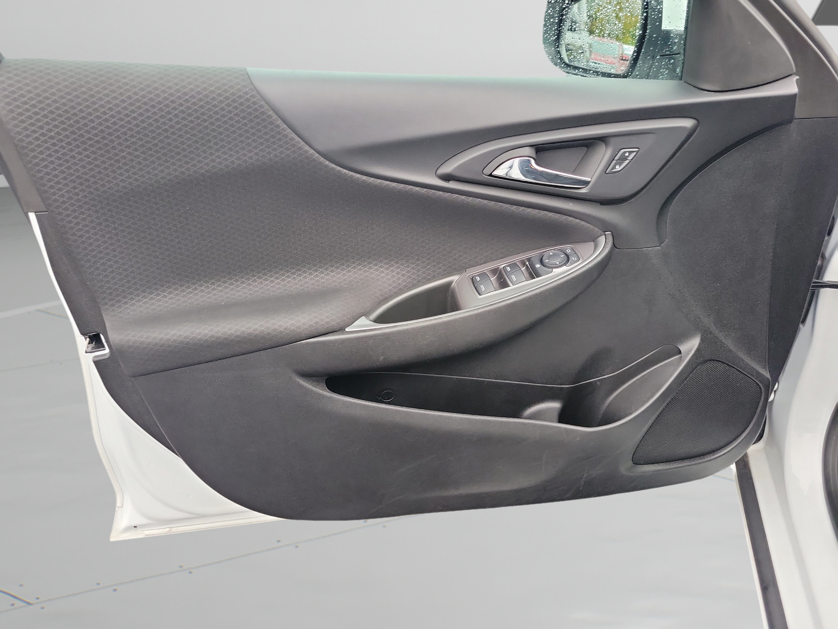 Used 2024 Chevrolet Malibu LT FWD image 20