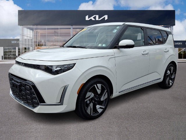 Used 2023 Kia Soul GT-Line FWD image 3