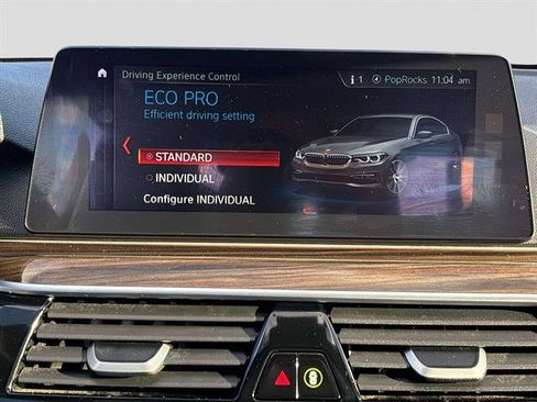 Used 2018 BMW 530i xDrive w/ Premium Package image 30