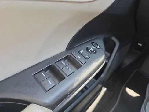 Used 2019 Honda Insight Touring image 25