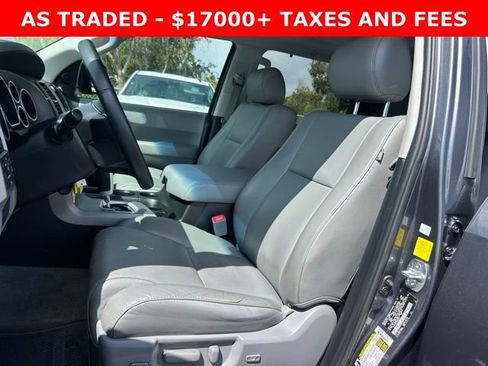 Used 2011 Toyota Sequoia Limited image 14