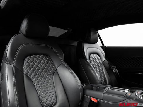 Used 2015 Audi R8 V10 image 36