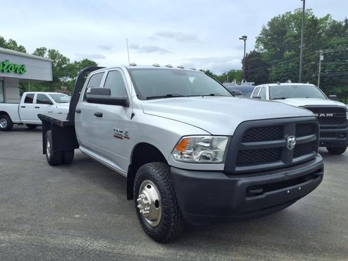 Used 2018 RAM 3500 Tradesman w/ Protection Group image 3