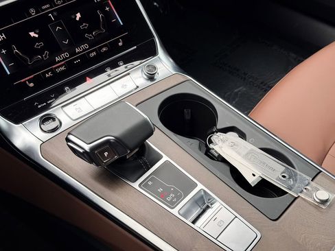 Used 2025 Audi A6 3.0T Premium image 20