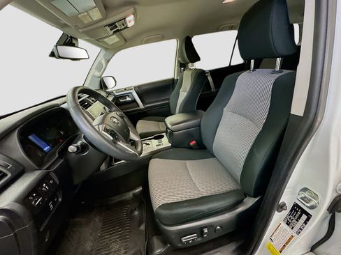 Used 2024 Toyota 4Runner SR5 image 13