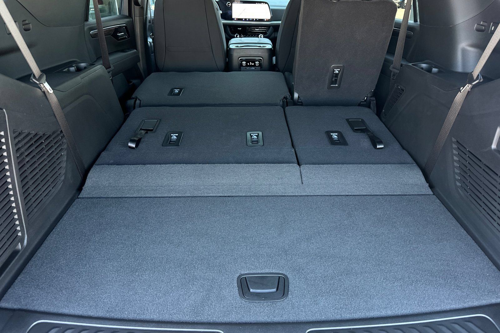 New 2026 Chevrolet Tahoe LS RWD image 16