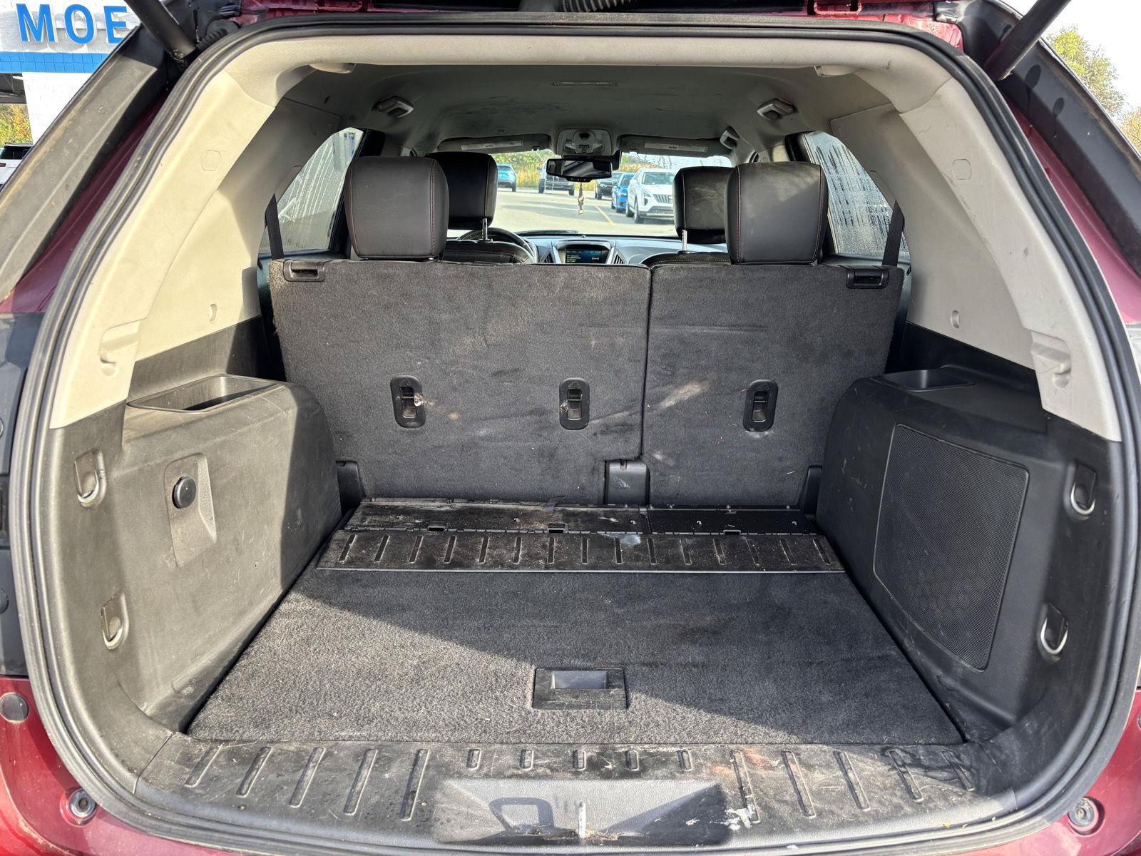 Used 2016 Chevrolet Equinox LTZ w/ Enhanced Convenience Package FWD image 11