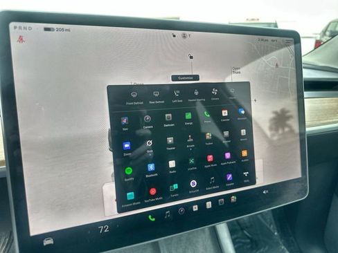 Used 2024 Tesla Model Y Long Range image 17