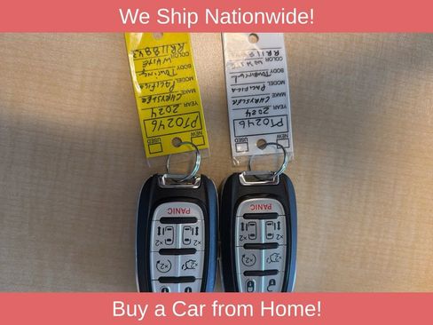 Used 2024 Chrysler Pacifica Touring-L FWD image 38