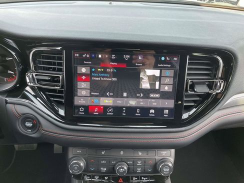 Certified 2025 Dodge Durango GT image 27