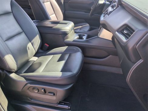 Used 2023 Chevrolet Tahoe LT image 28