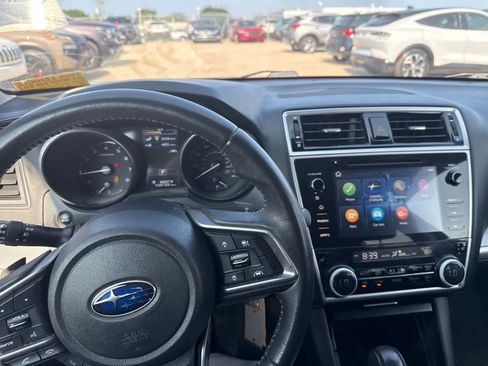 Used 2019 Subaru Outback 2.5i Premium AWD/4WD image 17