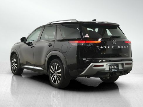 Used 2024 Nissan Pathfinder Platinum AWD/4WD image 3