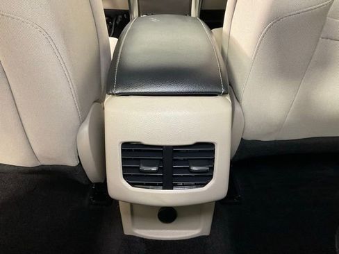 Certified 2017 Ford Fusion SE image 17