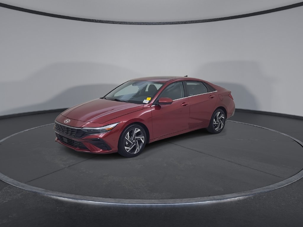 Used 2025 Hyundai Elantra SEL FWD image 8