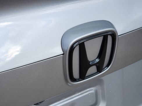 Used 2019 Honda Accord Sport image 12