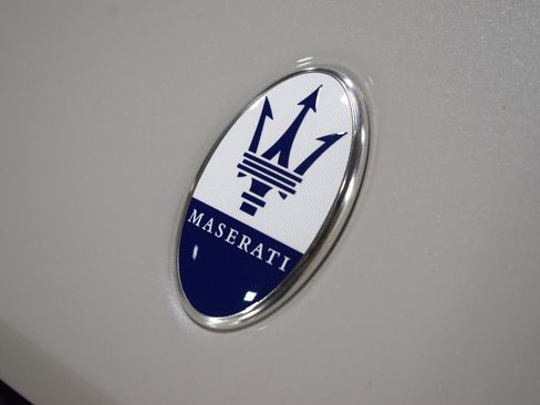 Certified 2022 Maserati Levante Modena image 3