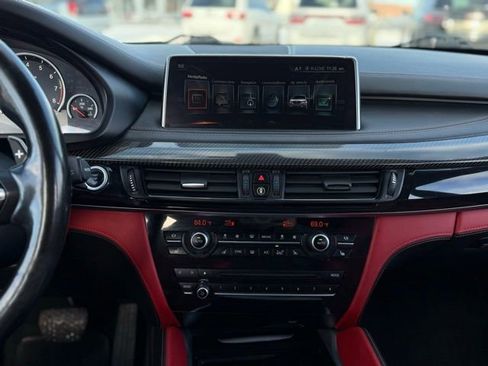 Used 2017 BMW X5 M image 24