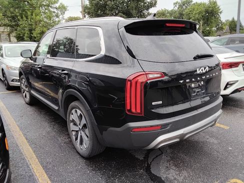 Used 2022 Kia Telluride EX w/ EX Premium Package AWD/4WD image 5