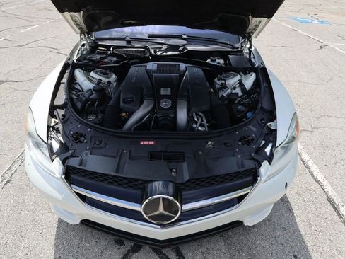Used 2013 Mercedes-Benz CL 63 AMG image 19