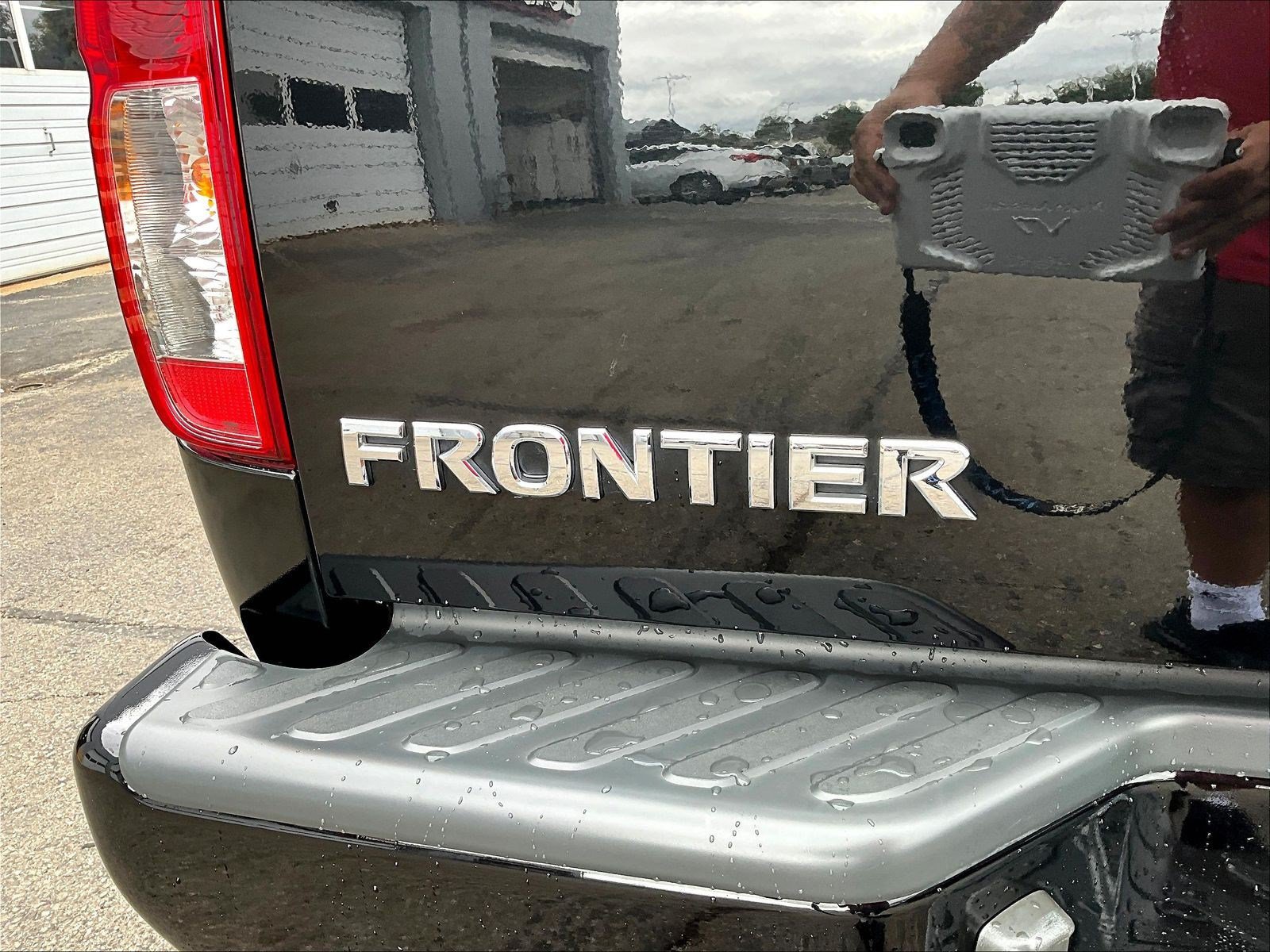 Certified 2021 Nissan Frontier S RWD image 24