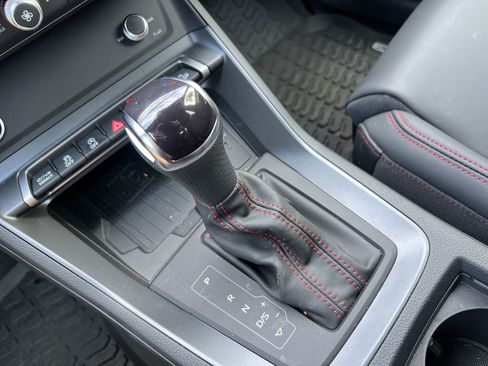 Used 2025 Audi Q3 2.0T Premium Plus AWD/4WD image 25