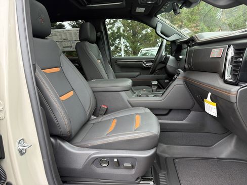 New 2026 GMC Sierra 1500 AT4 w/ AT4 Premium Package AWD/4WD image 21