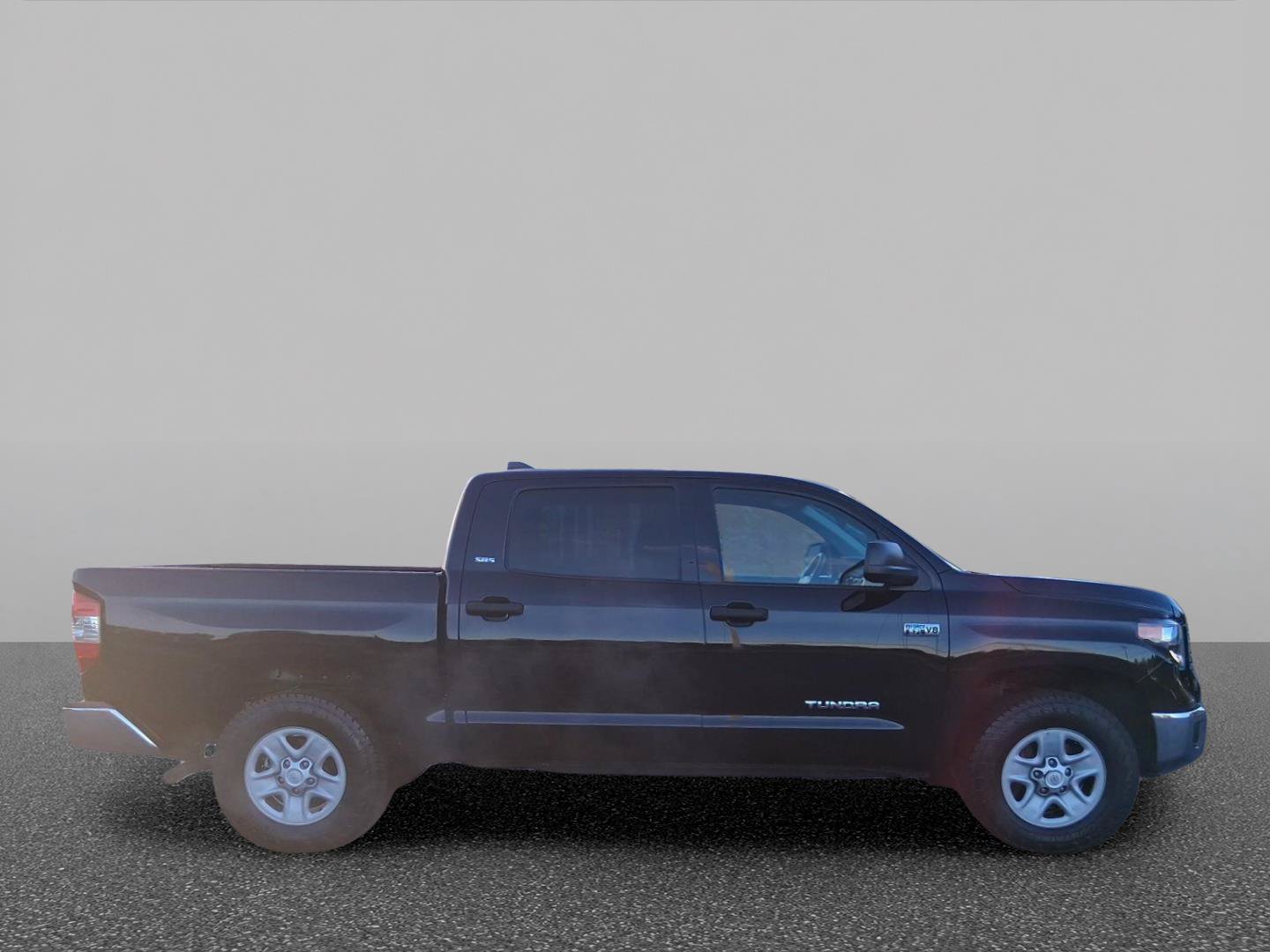 Used 2021 Toyota Tundra SR5 AWD/4WD image 5