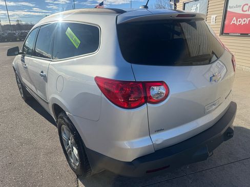 Used 2012 Chevrolet Traverse LS image 7