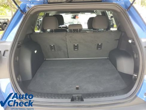 Used 2025 GMC Terrain Elevation AWD/4WD image 11