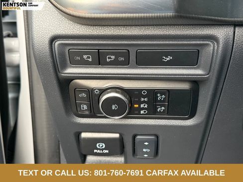 Used 2024 Ford F150 Lariat AWD/4WD image 17