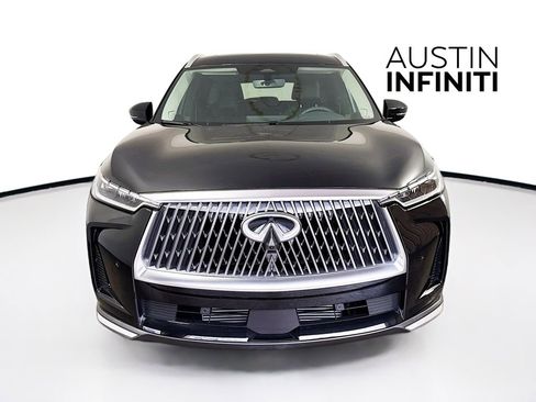 Certified 2026 INFINITI QX60 Luxe w/ Family Package image 3
