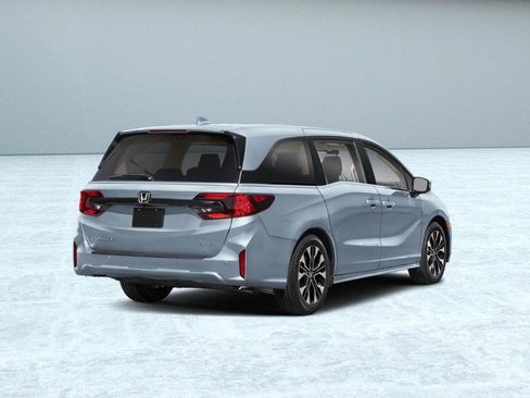 New 2026 Honda Odyssey Elite image 2