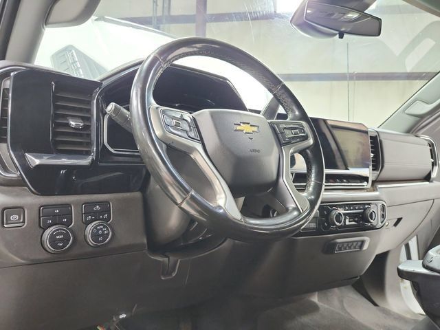 Used 2024 Chevrolet Silverado 3500 LT w/ Convenience Package AWD/4WD image 19
