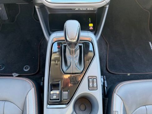 Certified 2025 Subaru Crosstrek 2.5i Limited image 17