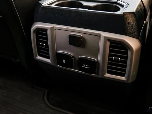 Used 2022 Ford F250 Lariat w/ Black Appearance Package image 72