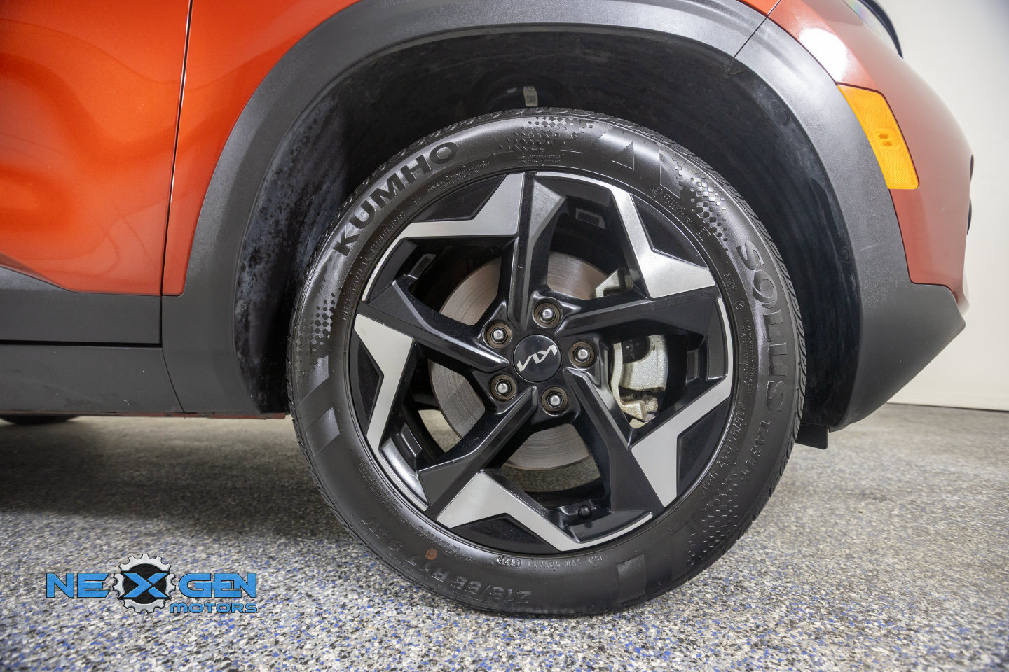 Used 2025 Kia Seltos S AWD/4WD image 42