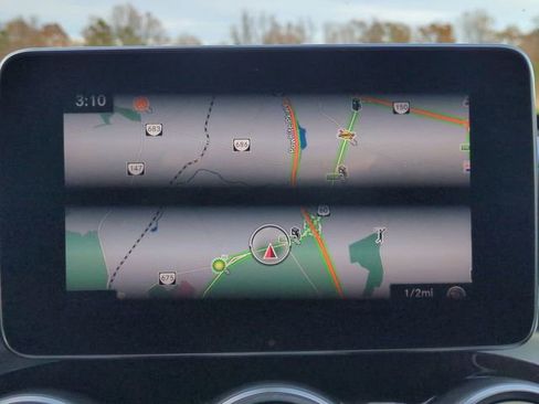 Used 2017 Mercedes-Benz GLC 300 4MATIC w/ Premium 2 Package image 22