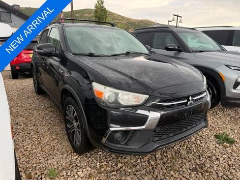 Used 2019 Mitsubishi Outlander Sport ES AWD/4WD image 3