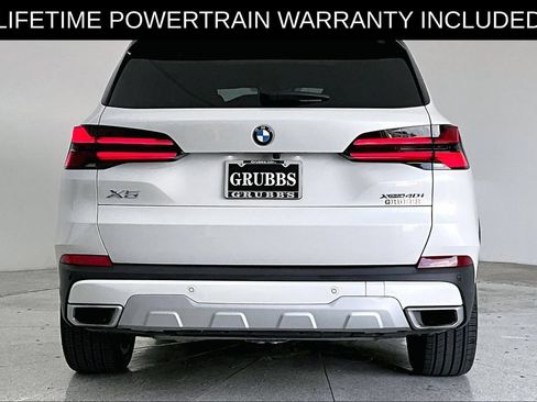 Used 2025 BMW X5 xDrive40i AWD/4WD image 5