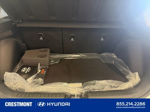 Used 2026 Hyundai Venue SEL FWD image 26
