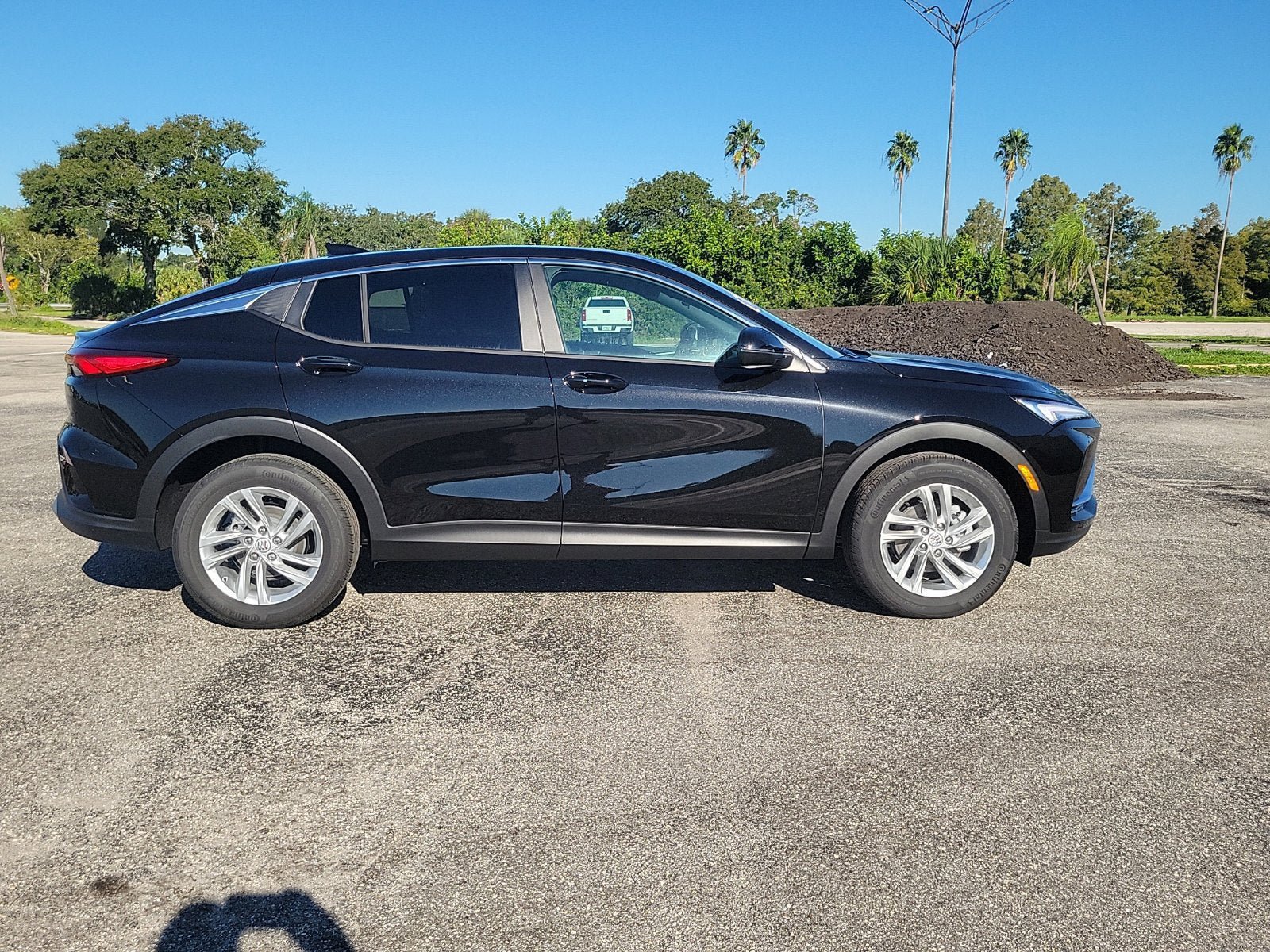 New 2026 Buick Envista Sport Touring w/ Convenience I Package FWD image 4