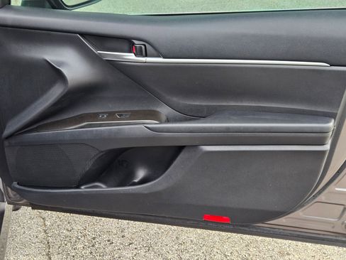 Used 2023 Toyota Camry LE FWD image 28
