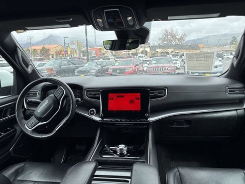 Used 2022 Jeep Wagoneer Series I AWD/4WD image 21